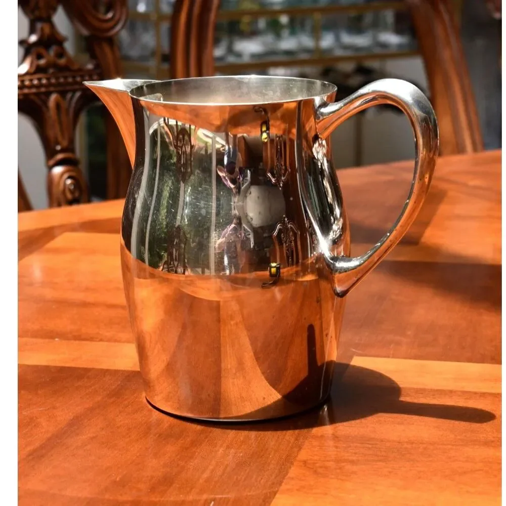Sheridan Silverplate Water Pitcher Ice Guard Spout Footed Vintage MCM Barware